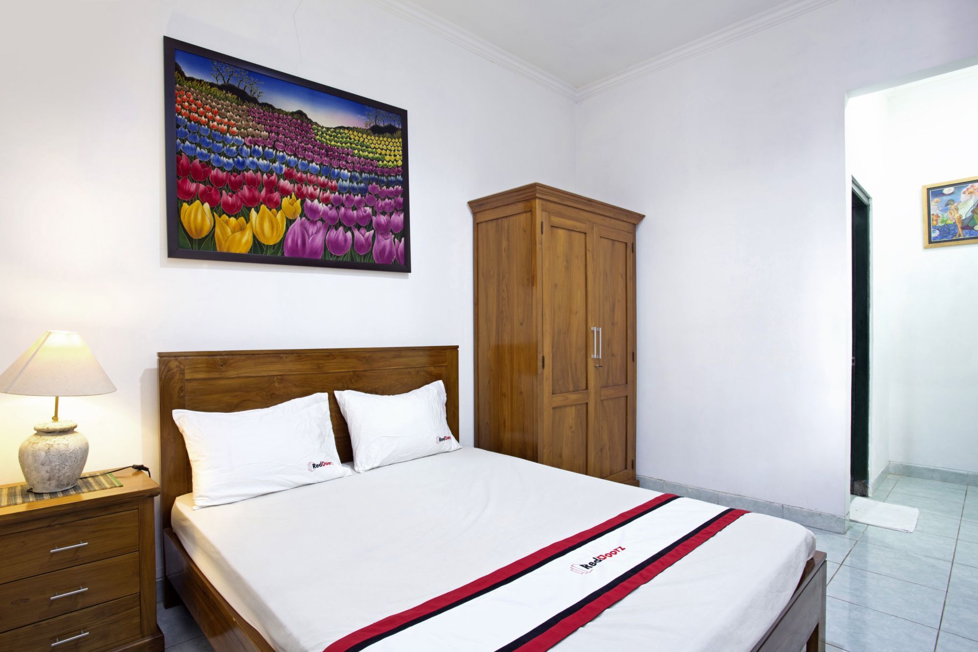 Reddoorz Near Adisucipto Airport Hotel Yogyakarta Kültér fotó